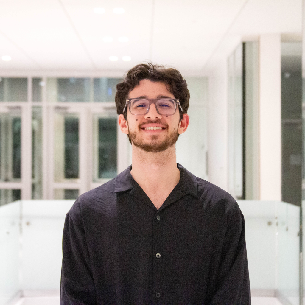 Mohe Edeen Abu Maizer