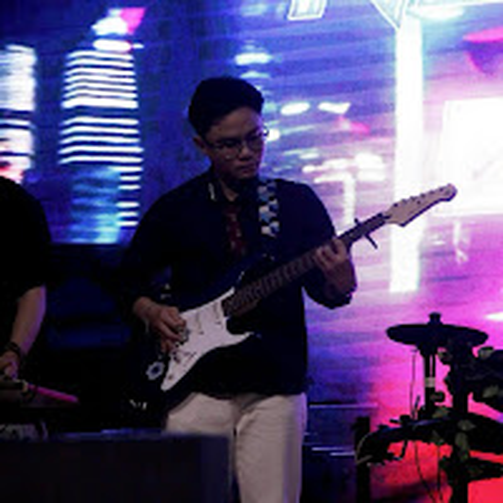 Quốc Đại Mai